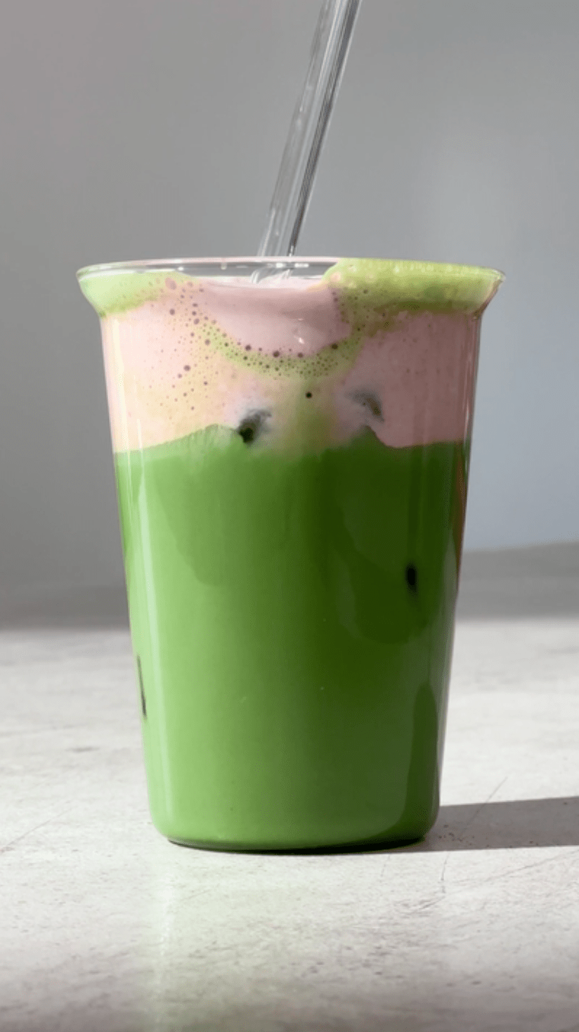 Strawberry Cloud Matcha Latte - MatchaLand Deutschland